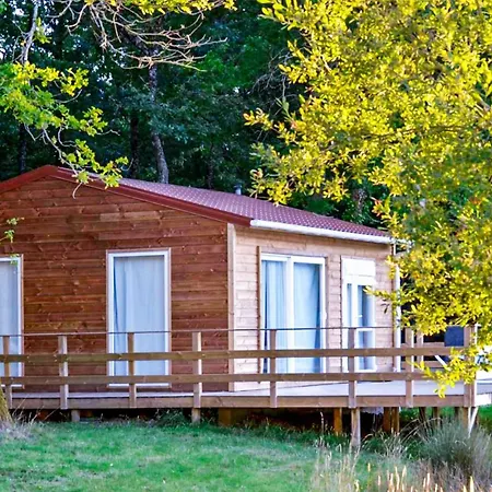 Gorgeous Stacaravan In * Chef-Boutonne