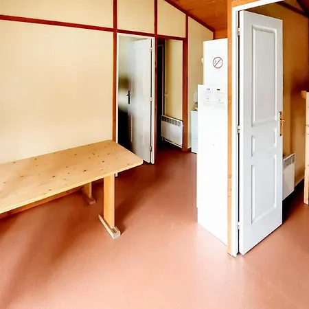 Gorgeous Stacaravan In *