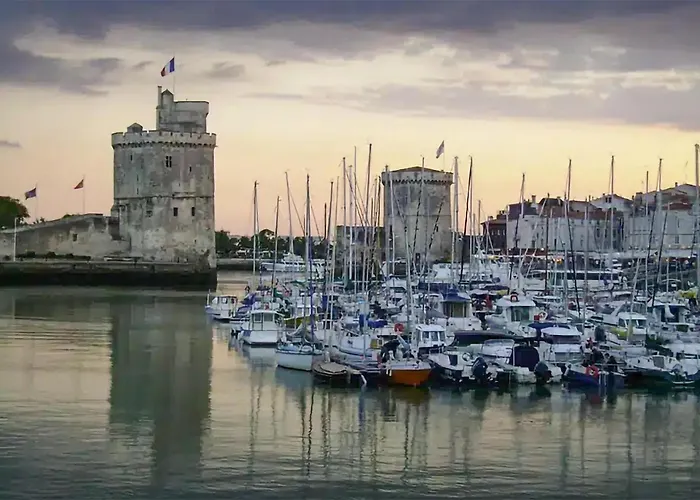 Gorgeous Stacaravan In Camping